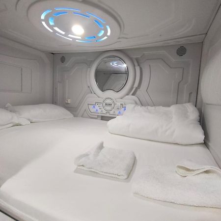 Just Hostel Capsules Alicante Exteriér fotografie